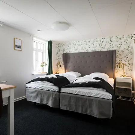 Penzion Diagonalkroen Give